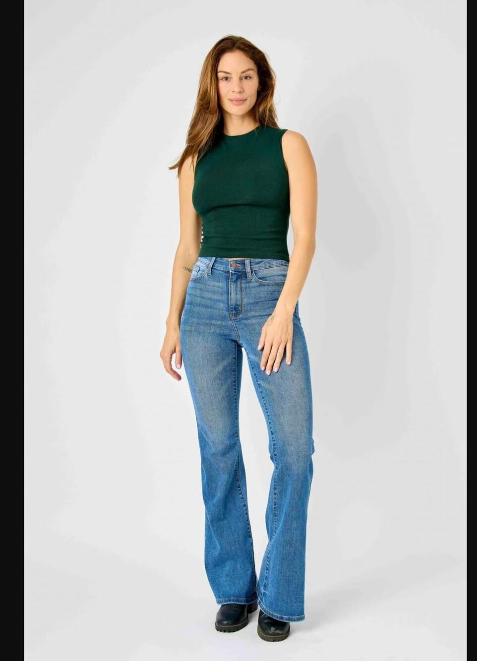 Judy Blue High Waist Classic Flare Denim Jeans mid-wash size 11 / 30